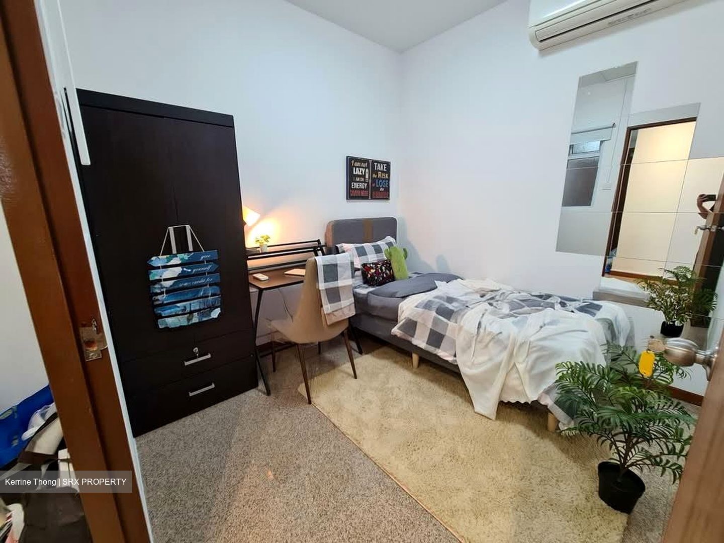 Queens (D3), Condominium #587628811